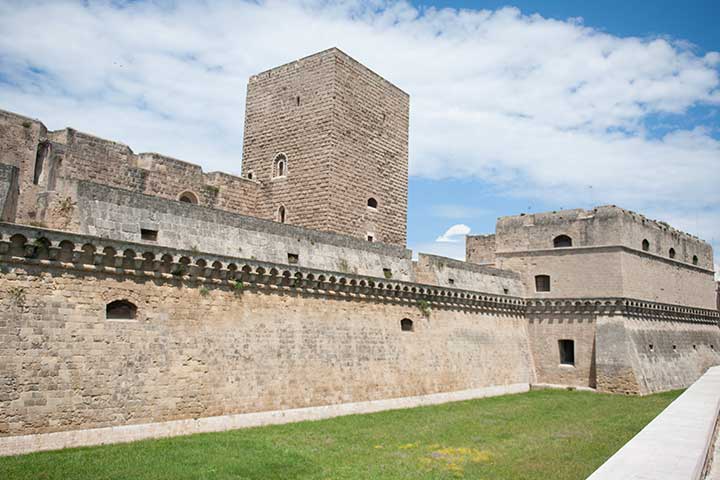 castello svevo a bari vecchia