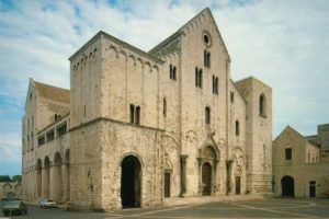 basilica di san nicola di bari chiesa a bari vecchia